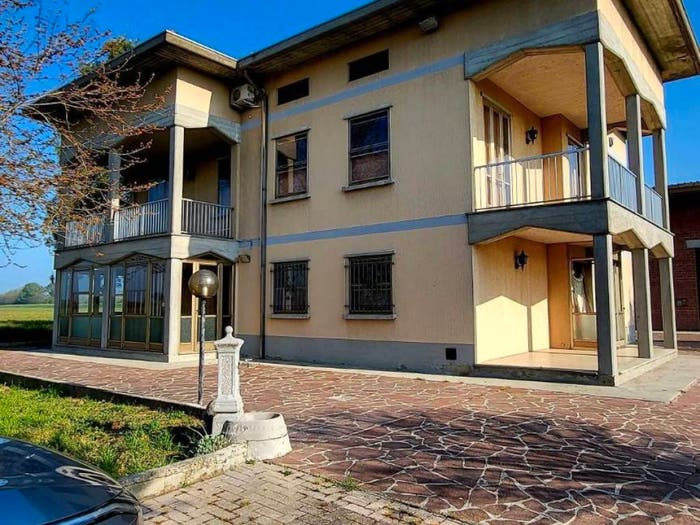 Casa con 6 locali in vendita in Strada di Copezzato, Centro, San Secondo Parmense