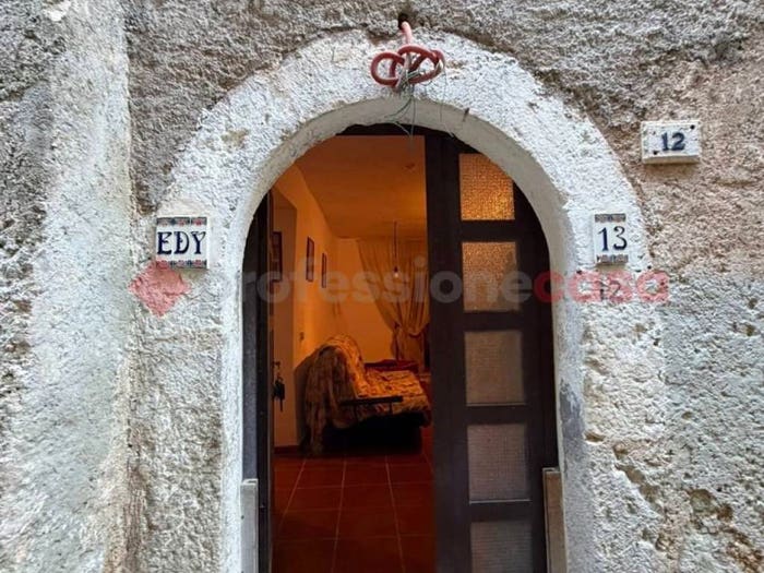Appartamento trilocale in vendita in Via Cacina, Centro, San Donato Val di Comino