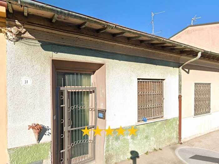 Appartamento trilocale in vendita in Via del Brentino, Terminetto Migliarina, Viareggio