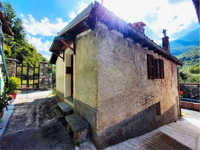 Casa trilocale in vendita in Isola Lunga, Ormea