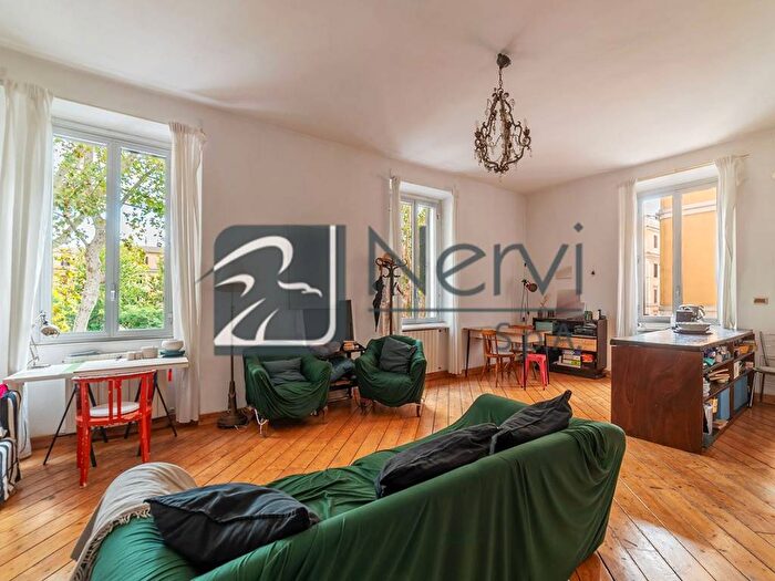 Appartamento trilocale in vendita in Testaccio, Roma