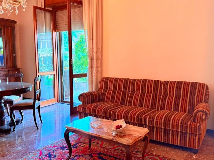 Casa con 6 locali in vendita in Via Ernesto Giacobbi, Pittolo, Piacenza
