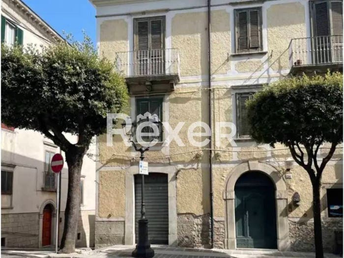 Casa con 6 locali in vendita in Via Giacomo Matteotti, Centro, Agnone
