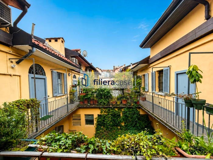 Appartamento bilocale in vendita in Via Novi, Solari, Milano