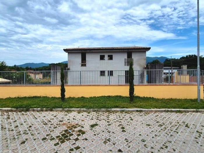 Casa con 5 locali in vendita in Via delle Ville, Segromigno San Colombano, Capannori