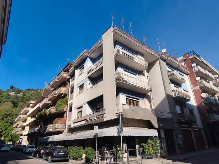 Appartamento trilocale in vendita in Via Benedetto Croce, Centro, Cassino