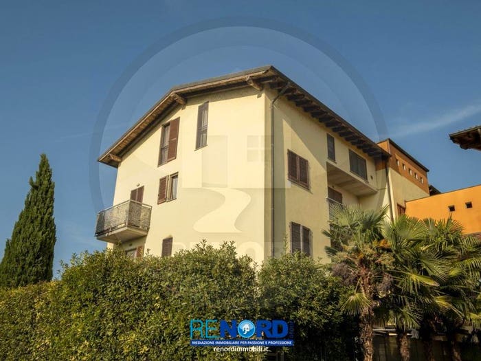 Appartamento bilocale in vendita in Via Alcide De Gasperi, Centro, Filighera
