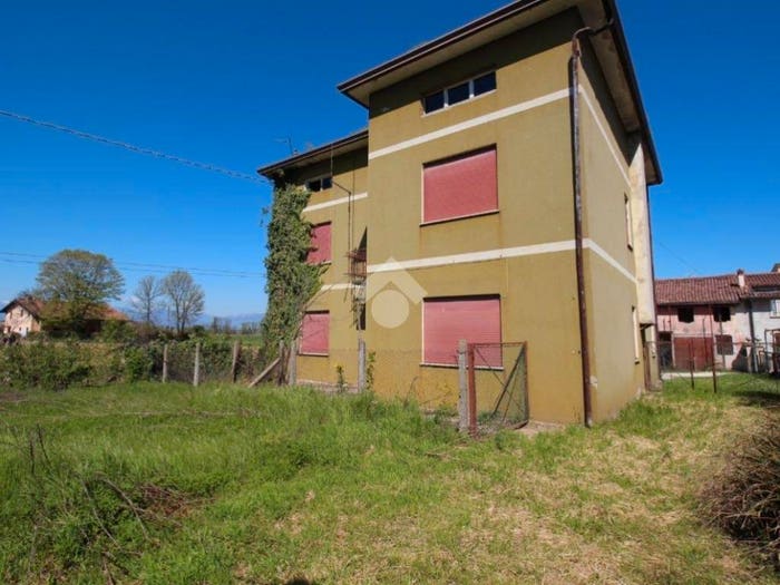 Casa con 6 locali in vendita in VIA SPINE, Monticello Conte Otto