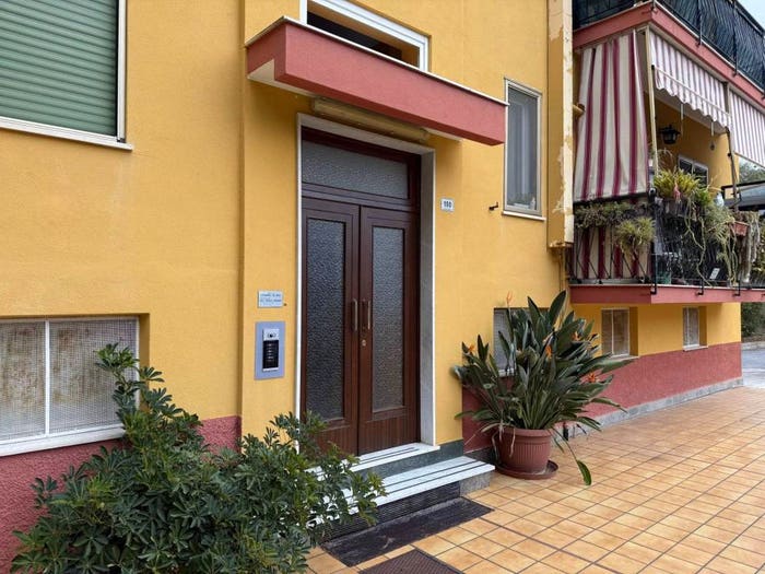Appartamento trilocale in vendita in Via Neghelli, Fenarina Via Neghelli Collina di Ponente, Alassio