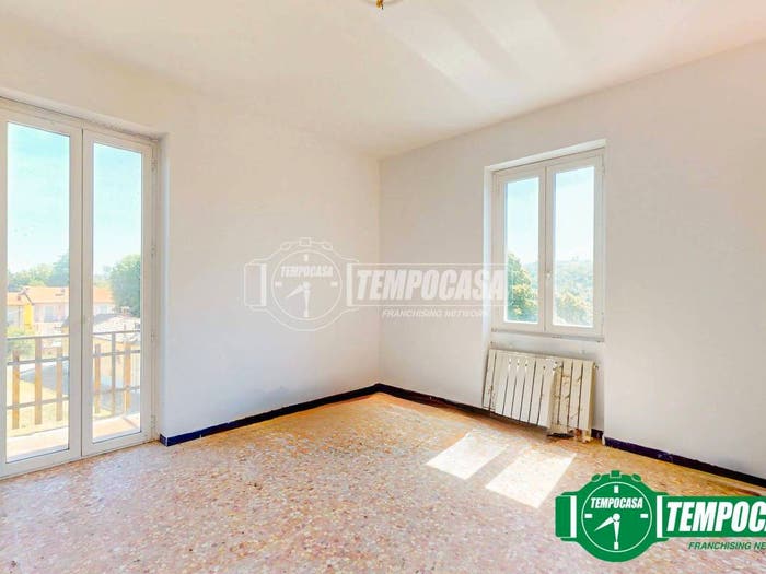 Appartamento quadrilocale in vendita in Via Regione Nascio, Centro, Ovada