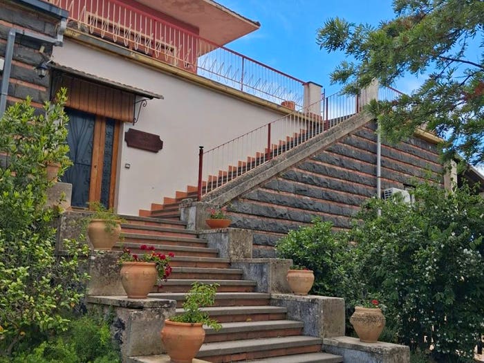 Casa con 6 locali in vendita in Via del Bosco, Centro, Mascalucia