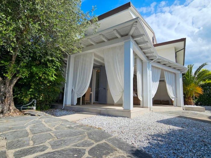 Casa con 6 locali in vendita in Centro, Forte dei Marmi