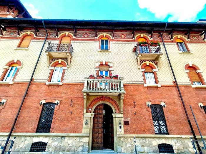 Appartamento trilocale in vendita in Piazza Olubra, Centro, Castel San Giovanni
