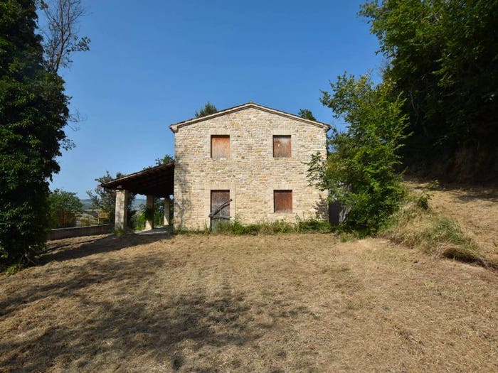 Casa con 6 locali in vendita in Contrada Coste, Montelparo