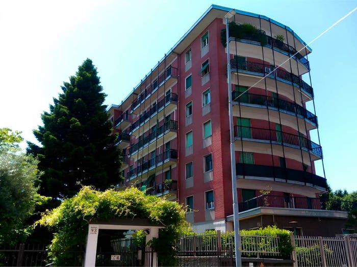 Appartamento trilocale in vendita in Via Monviso, Centro, Garbagnate Milanese