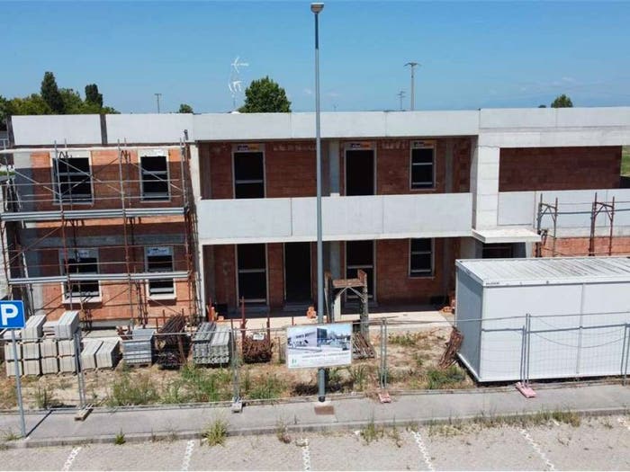 Appartamento quadrilocale in vendita in vai papa giovanni XXIII nc, Centro, Vigasio