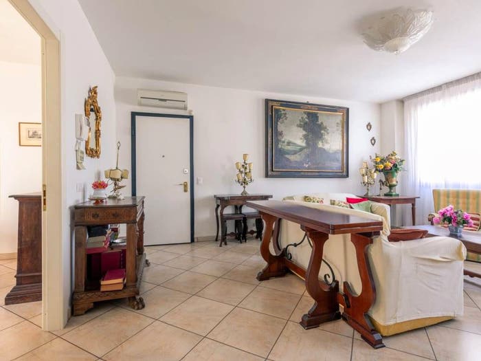 Appartamento con 5 locali in vendita in Piazza del Pinturicchio, San Rocco Lungarno, Empoli