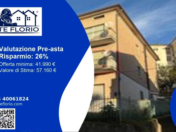Appartamento trilocale in vendita in Via Galileo Galilei, Centro, Fermo