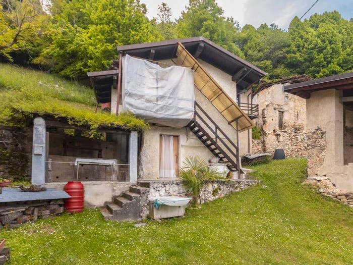 Casa bilocale in vendita in Regione Piossasco Praletti Superiori SNC, Centro, Dronero