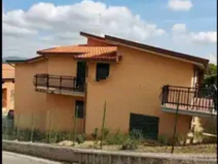 Appartamento con 6 locali in vendita in Via Roma, Morrone del Sannio