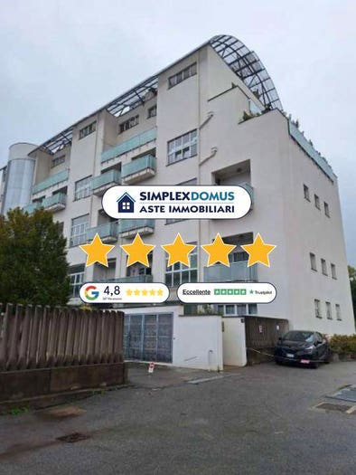 Appartamento con 5 locali in vendita in Via Luigi Ornato, Niguarda, Milano