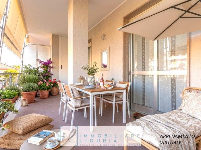 Appartamento quadrilocale in vendita in Via Bologna, Centro, Albenga
