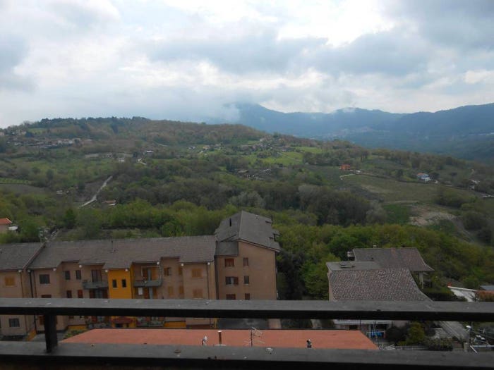 Appartamento con 5 locali in vendita in Via Aldo Moro, Montefalcione