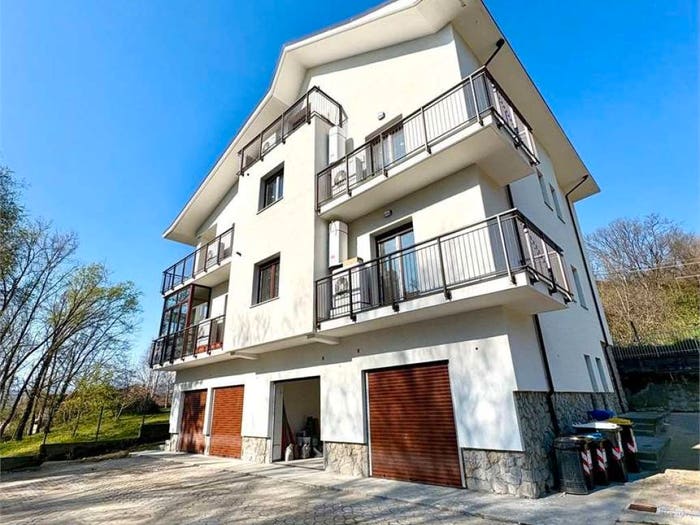 Appartamento trilocale in vendita in VIA MONTE PIRCHIRIANO, Centro, Avigliana