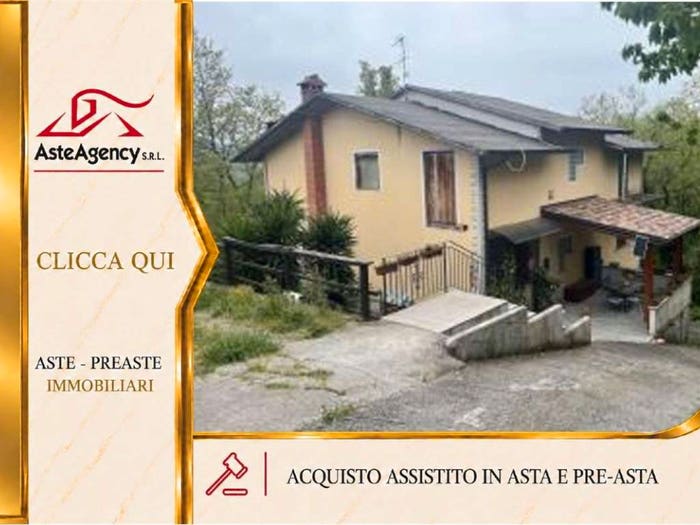Appartamento con 6 locali in vendita in Contrada Sant'Onofrio, Centro, Viggianello