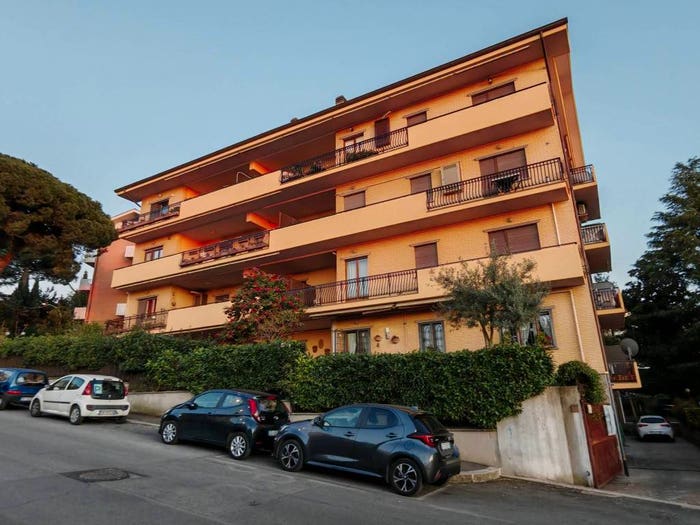 Casa con 5 locali in vendita in Via Marcantonio Colonna, Centro, Marino