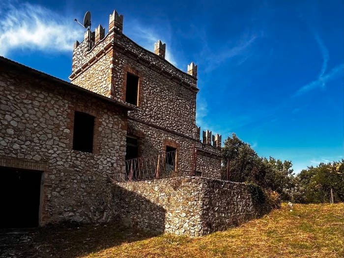 Casa con 6 locali in vendita in Strada di Sant'Angelo, Narni