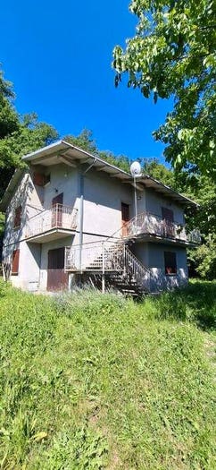 Casa con 5 locali in vendita in Via Villa di Cedrecchia, San Benedetto Val di Sambro