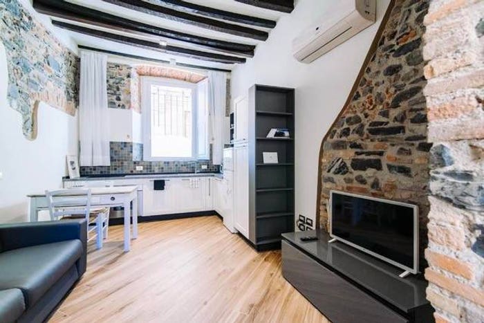 Appartamento bilocale in vendita in Via Armando Diaz, Centro Storico, Como