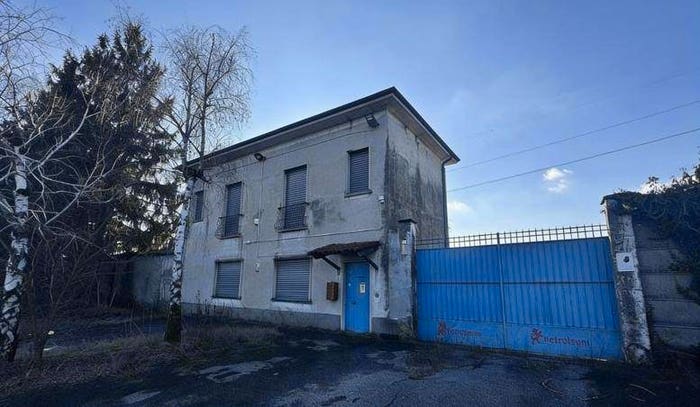 Appartamento trilocale in vendita in Via Del Gregge, Lonate Pozzolo