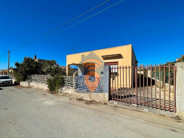 Casa con 6 locali in vendita in Via, Triscina, Castelvetrano