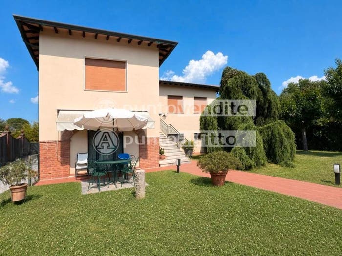 Casa con 6 locali in vendita in Traversa V Via della Pieve Santo Stefano, Sant'Alessio Carignano, Lucca