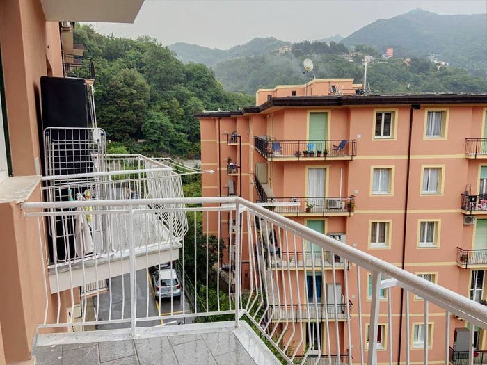 Casa con 6 locali in vendita in Salita Brasile, Bolzaneto, Genova