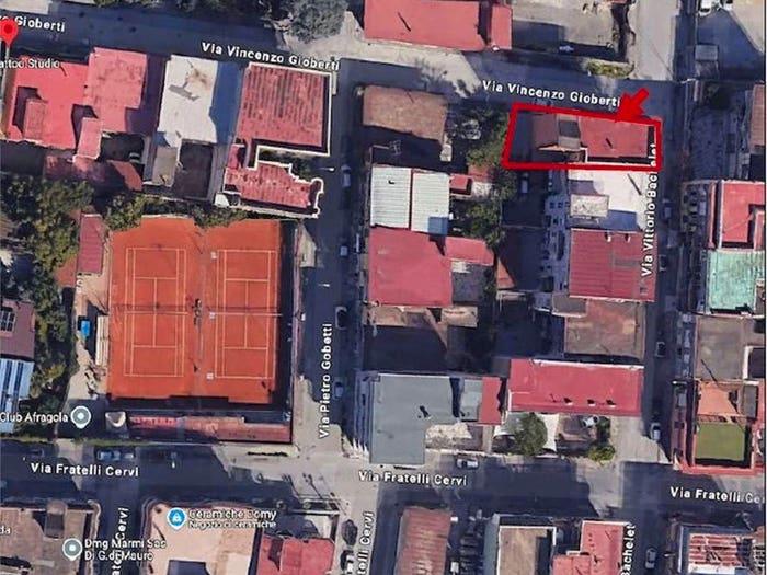 Appartamento con 6 locali in vendita in Via vincenzo gioberti n, Afragola