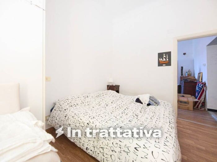 Appartamento quadrilocale in vendita in Salita di San Barnaba, Castelletto, Genova