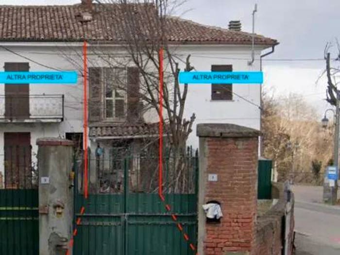 Casa quadrilocale in vendita in Via Xx Settembre, Montecastello