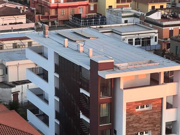 Casa quadrilocale in vendita in Via Milano, Centro, Aprilia