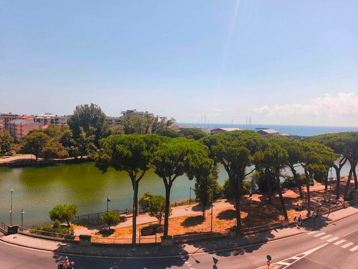 Appartamento quadrilocale in vendita in Viale Sergio Kasman, Stadio, Chiavari