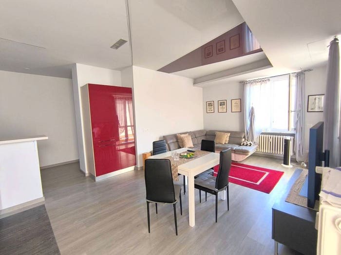 Appartamento trilocale in vendita in Via Giovan Battista Quadrone, Altipiano, Mondovì