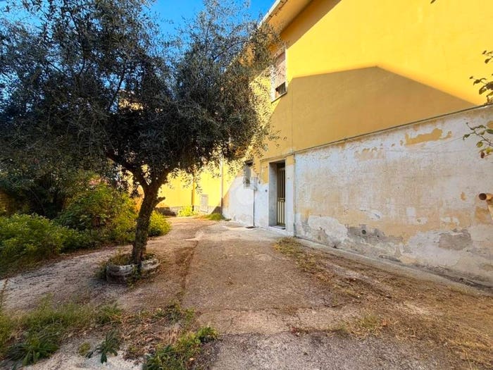 Casa quadrilocale in vendita in Via vicinanzo, Centro, Solofra