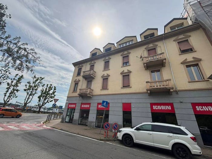 Appartamento quadrilocale in vendita in Via Tiziano Vecellio, Borgo Rovereto Piscina, Alessandria