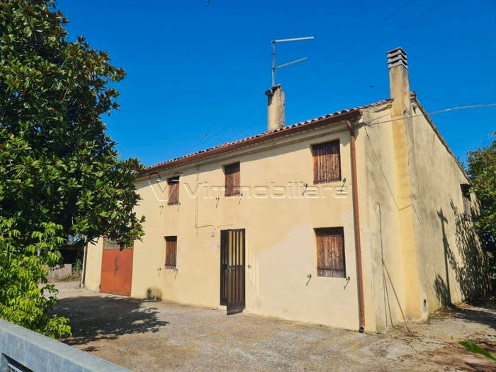 Casa con 6 locali in vendita in Via Boghignolo, Agugliaro