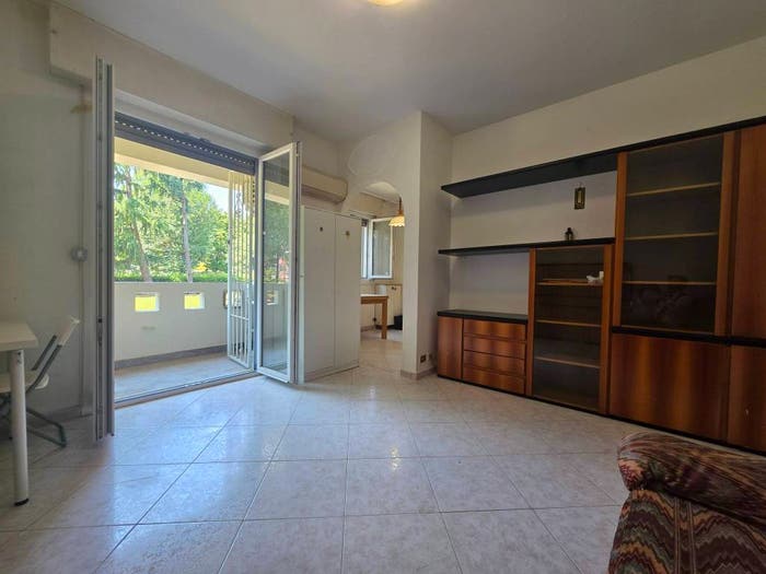 Appartamento trilocale in vendita in Via Ugo Ojetti, Gallaratese, Milano