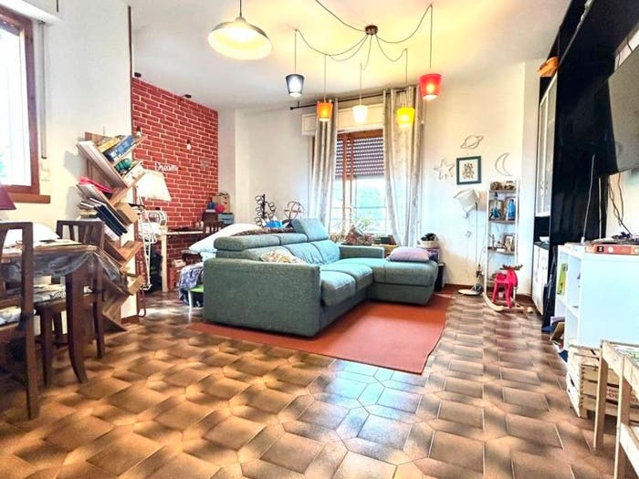 Appartamento quadrilocale in vendita in Via della Resistenza, Colombiera Molicciara, Castelnuovo Magra