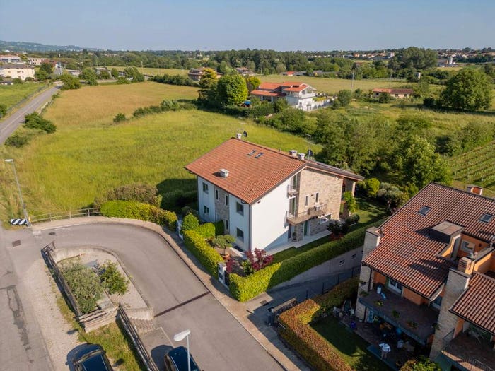 Casa con 5 locali in vendita in Via Tre Santi, Settimo Balconi, Pescantina