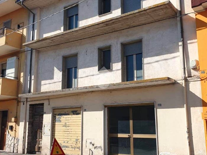 Casa con 6 locali in vendita in Via S Francesco, Centro, Avezzano